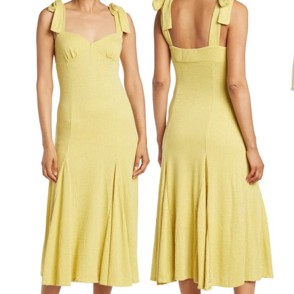 En Saison Dresses & Skirts - En Saison Adjustable Shoulder Tie Ribbed Midi dress, Yellow, Size M